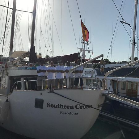 Southern Cross Барселона Екстериор снимка